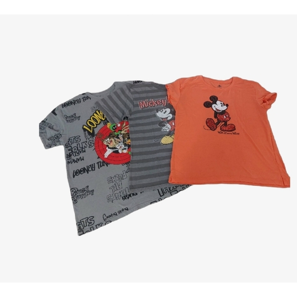 Disney tshirts Set of 3 Size:M - Picture 1 of 1